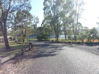 Approaching Cooby boat ramp